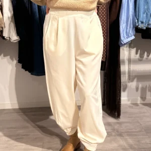 MDCGILLY BALLONG - WITHE