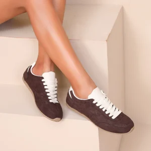 Sneakers mörkbruna