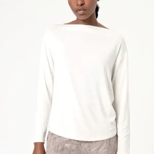 Top boatneck