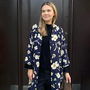Liebling Humla Sonett kappklänning